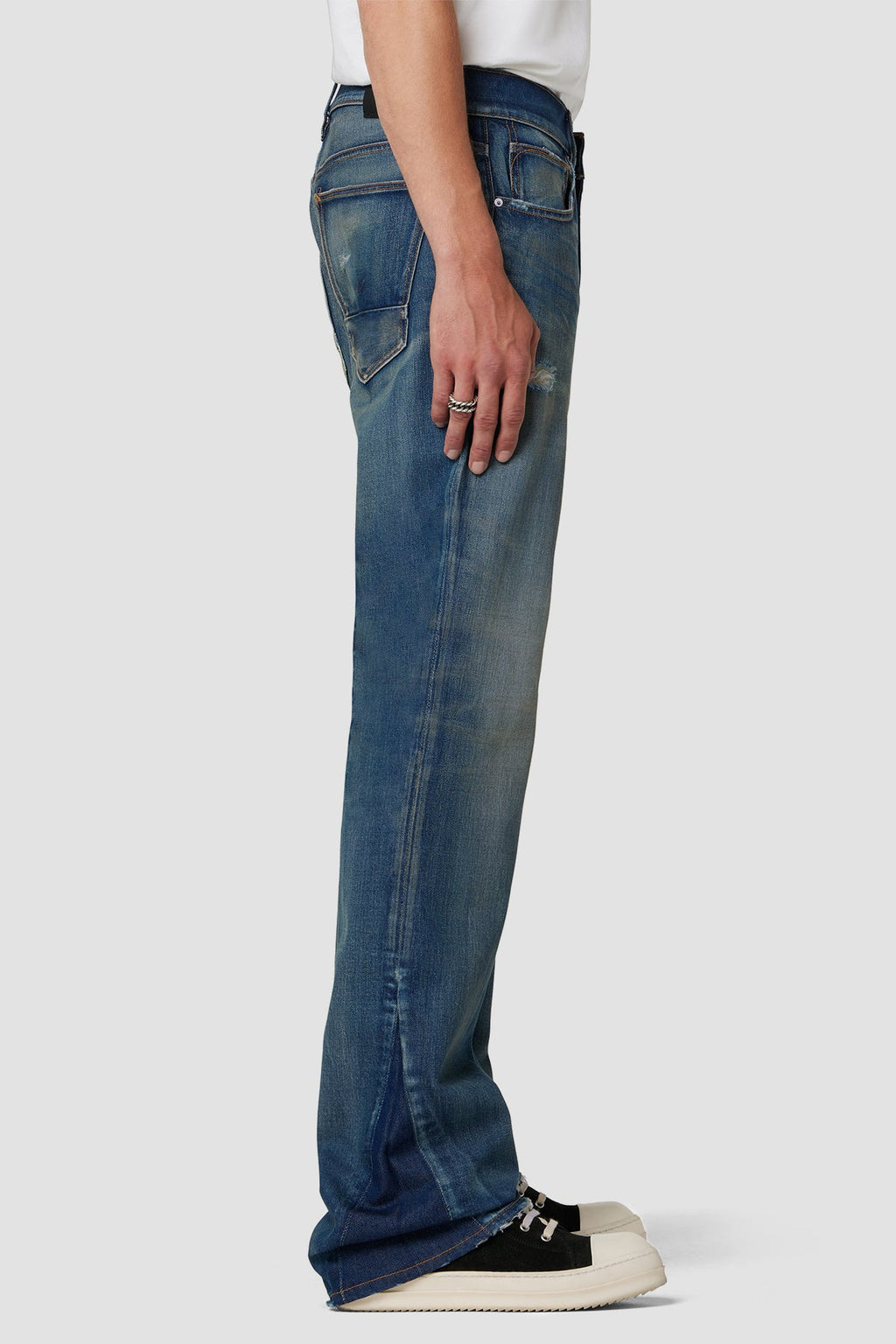 Walker Kick Flare Jean