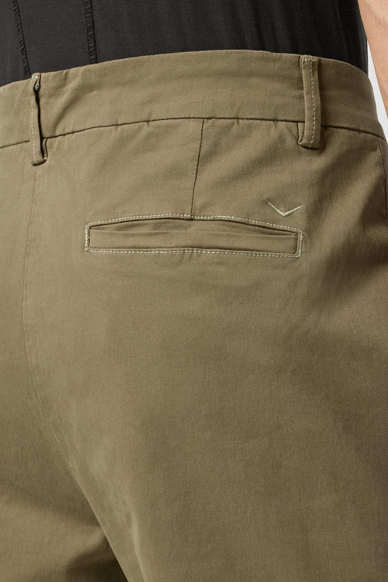 Eli Classic Chino