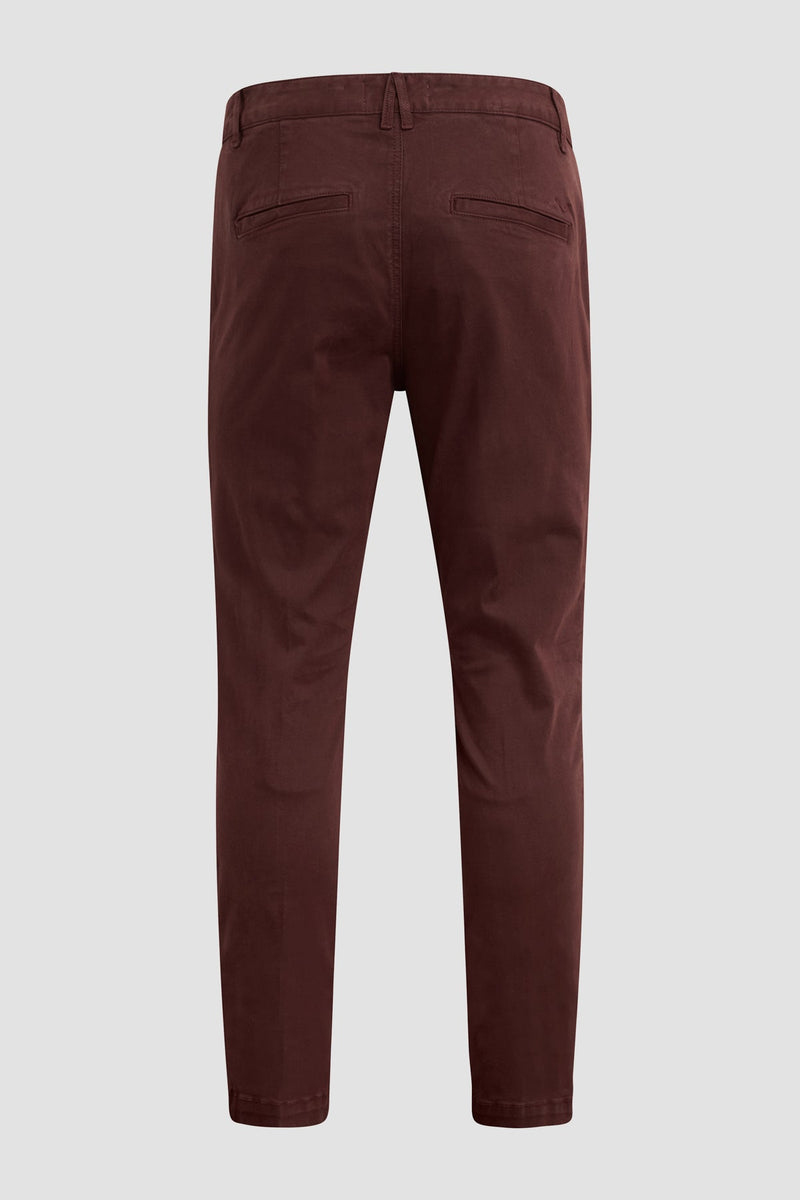 Classic Slim Straight Chino