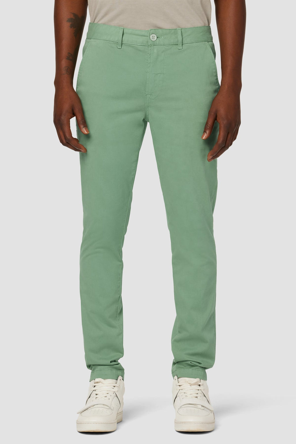 Classic Slim Straight Chino