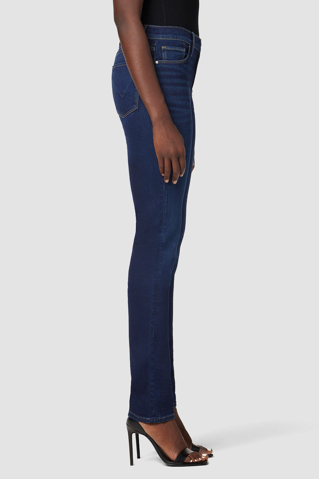 Nico Mid-Rise Straight Jean